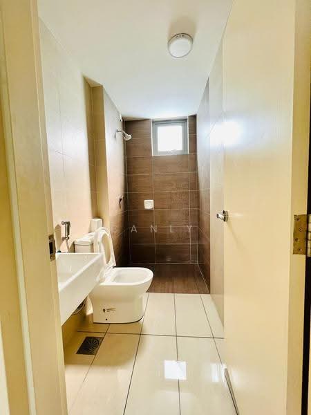 Service Residence for Rent at Gravit8, Klang - Canly Tee - Bathroom - PropertyGuru.com.my