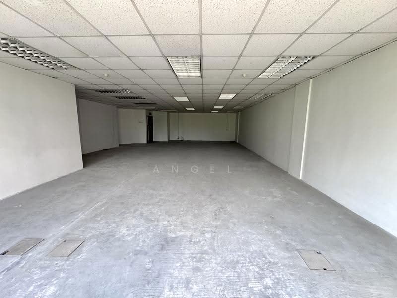 Shop / Office untuk Disewa di Desa Petaling (Kuala Lumpur) - Angel Tan - PropertyGuru.com.my