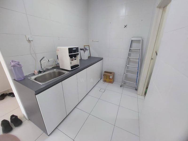 Kediaman Servis untuk Disewa di Sky Peak Residences - Wan Ning - Kitchen - PropertyGuru.com.my