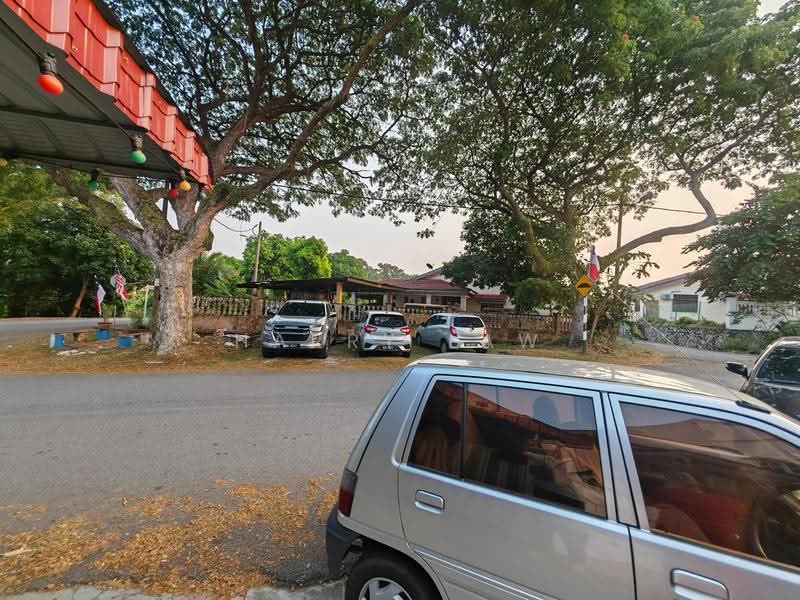2-storey Terraced House for Sale in Taman Cheng Baru (Cheng) - Harry Law - Exterior - PropertyGuru.com.my