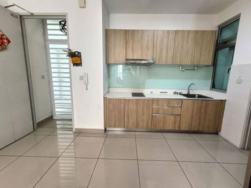 Service Residence for Rent at Meridin Bayvue @ Sierra Perdana - Kenneth Tan - Kitchen - PropertyGuru.com.my
