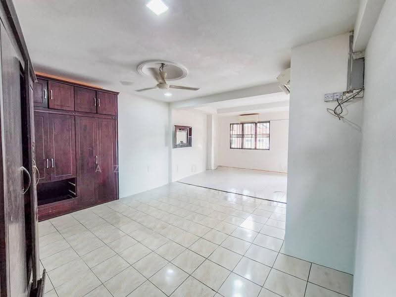2-storey Terraced House for Sale in Taman Harmoni Kajang (Kajang) - Azli Ibrahim - Interior - PropertyGuru.com.my