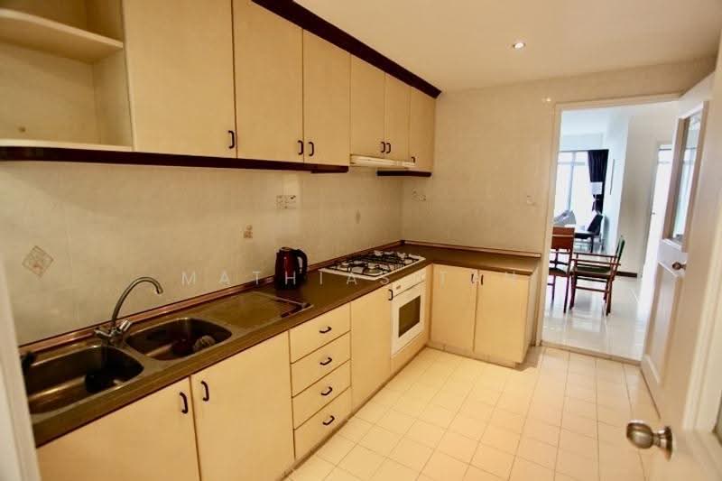Kondominium untuk Dijual di Ocean Palms Condominium - Mathias Tan - Kitchen - PropertyGuru.com.my