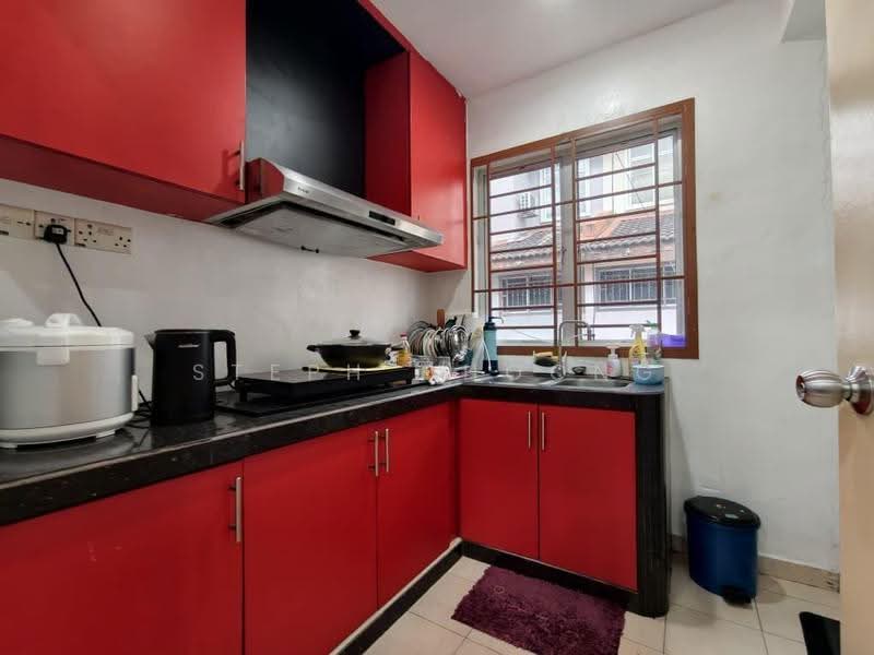 2-storey Terraced House for Sale in Bukit Indah (Iskandar Puteri (Nusajaya)) - Steph Choong - Kitchen - PropertyGuru.com.my