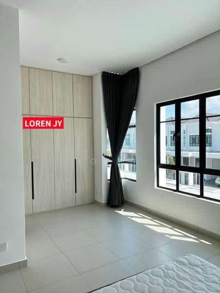 Terraced House for Sale in Bandar Cassia (Batu Kawan) - Loren Jia Ying - Bedroom - PropertyGuru.com.my