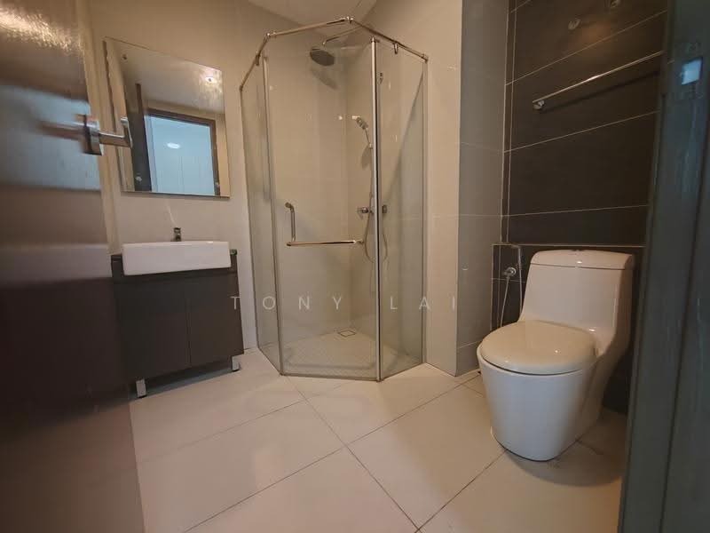 Condominium for Sale at Amberside @ Country Garden Danga Bay - Tony Lai - Bathroom - PropertyGuru.com.my