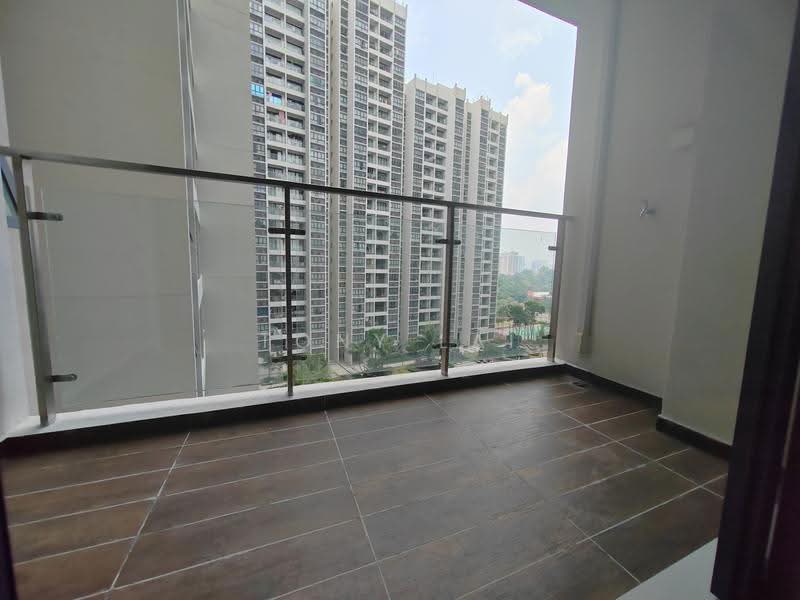 Condominium for Sale at Amberside @ Country Garden Danga Bay - Tony Lai - Balcony - PropertyGuru.com.my