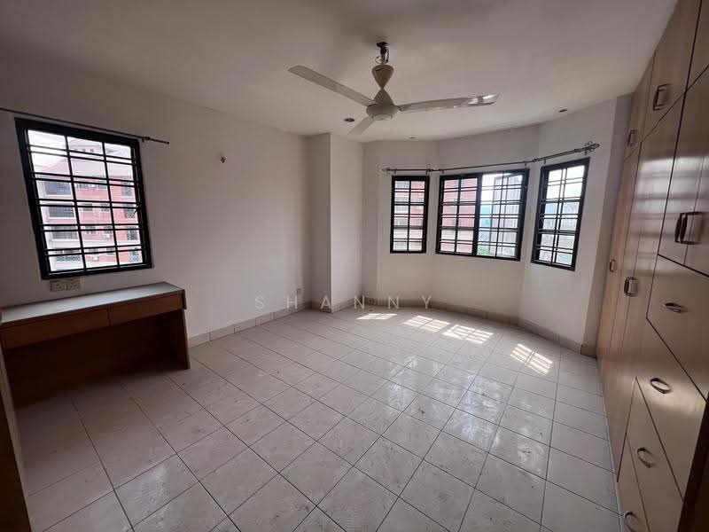 Kondominium untuk Dijual di Evergreen Park Scot Pine - Shanny Tan - Interior - PropertyGuru.com.my