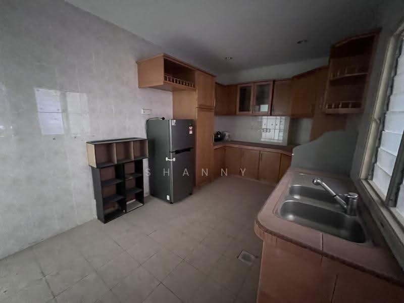 Kondominium untuk Dijual di Evergreen Park Scot Pine - Shanny Tan - Kitchen - PropertyGuru.com.my