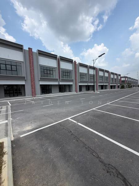 Shop for Rent in Bandar Gamuda Gardens (Rawang) - Jayden Tong - Exterior - PropertyGuru.com.my