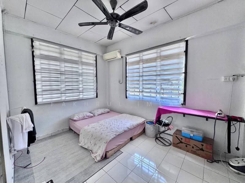 Rumah Teres 2-Tingkat untuk Dijual di Taman Scientex Pasir Gudang (Pasir Gudang) - Fakhrul Imlan - Bedroom - PropertyGuru.com.my