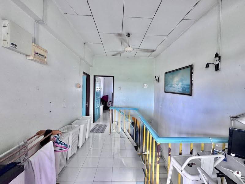 Rumah Teres 2-Tingkat untuk Dijual di Taman Scientex Pasir Gudang (Pasir Gudang) - Fakhrul Imlan - Corridor - PropertyGuru.com.my
