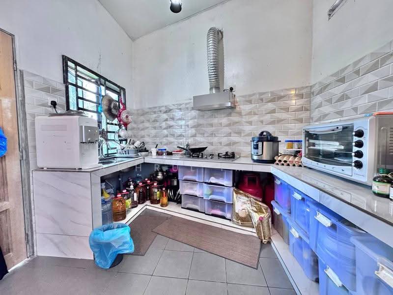 Rumah Teres 2-Tingkat untuk Dijual di Taman Scientex Pasir Gudang (Pasir Gudang) - Fakhrul Imlan - Kitchen - PropertyGuru.com.my