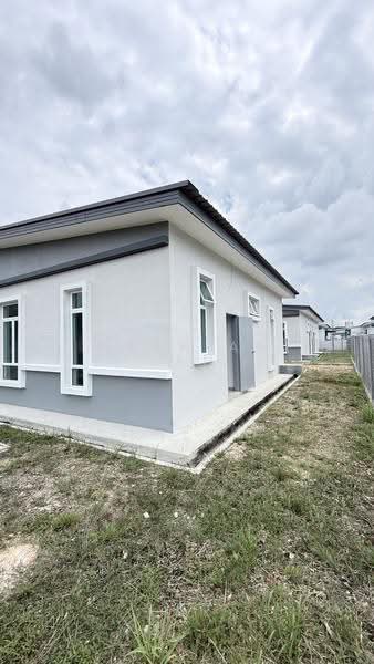 Semi-Detached House for Sale in Taman Tanjung Minyak Utama (Tanjong Minyak) - Mathias Tan - PropertyGuru.com.my