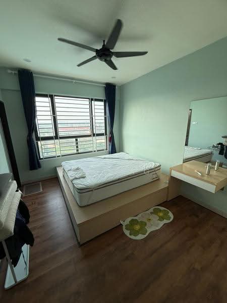 Kondominium untuk Dijual di The Raffles Suites - Steph Choong - Bedroom - PropertyGuru.com.my