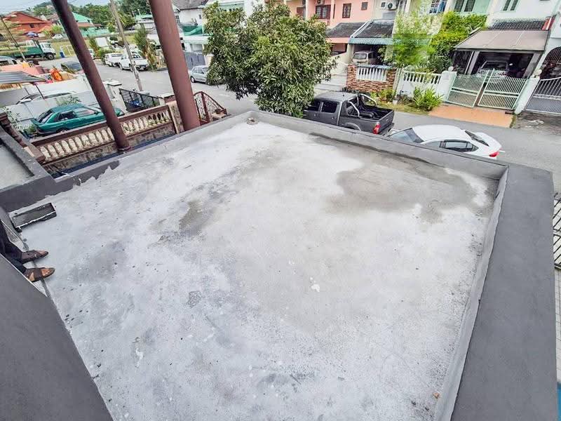 2-storey Terraced House for Sale in Taman Jasmin (Kajang) - Azli Ibrahim - Roof - PropertyGuru.com.my