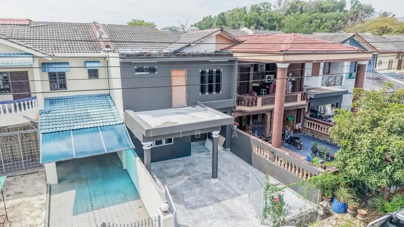 2-storey Terraced House for Sale in Taman Jasmin (Kajang) - Azli Ibrahim - Exterior - PropertyGuru.com.my