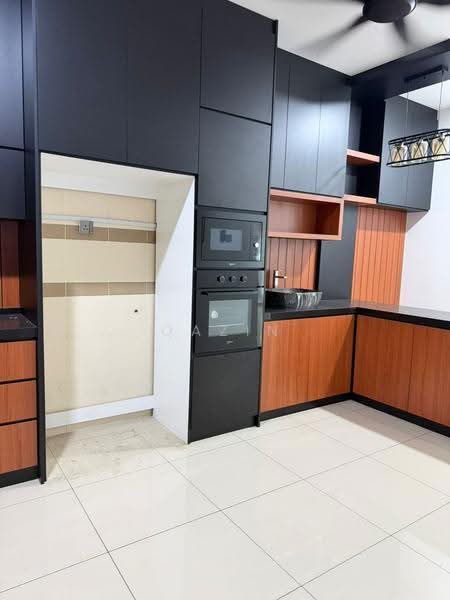 Semi-Detached House for Rent in Bercham (Ipoh) - Qazin Khoo - Kitchen - PropertyGuru.com.my