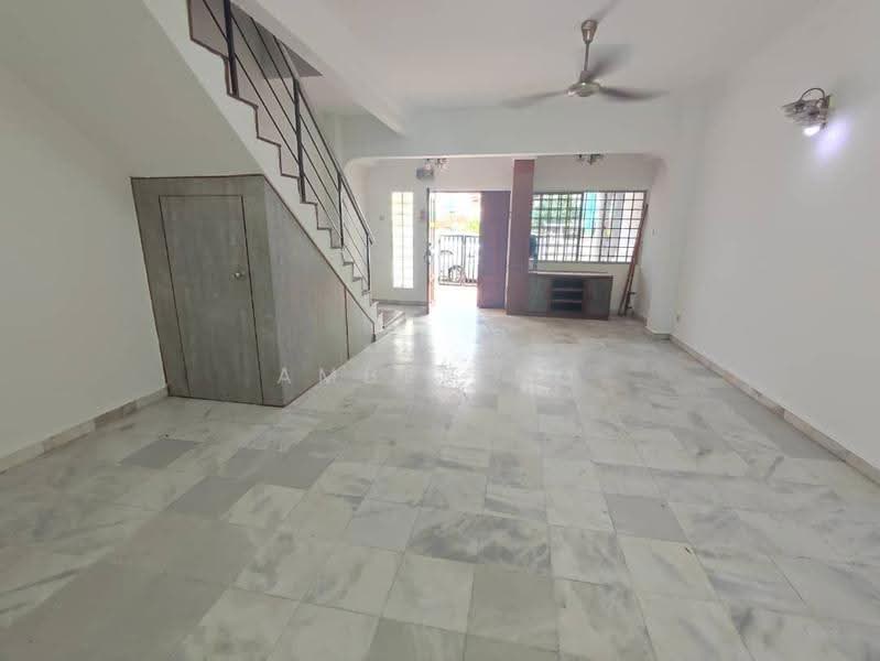 Rumah Teres 2-Tingkat untuk Dijual di Taman Sri Rampai (Wangsa Maju) - Amber Ng - Living Room - PropertyGuru.com.my