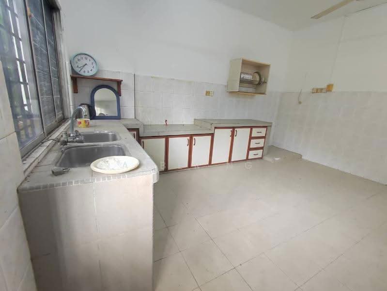 Rumah Teres 2-Tingkat untuk Dijual di Taman Sri Rampai (Wangsa Maju) - Amber Ng - Kitchen - PropertyGuru.com.my