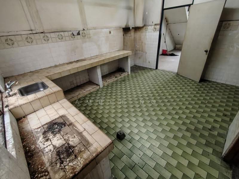 Rumah Teres 2-Tingkat untuk Dijual di Taman Sri Rampai (Wangsa Maju) - Amber Ng - Kitchen - PropertyGuru.com.my