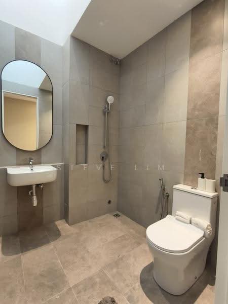 Rumah Kluster untuk Dijual di Sungai Buloh (Selangor) - Steve Lim - Bathroom 2 - PropertyGuru.com.my