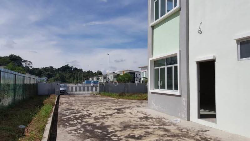 Warehouse for Rent in Kuching (Sarawak) - Jeno Tan - Exterior - PropertyGuru.com.my