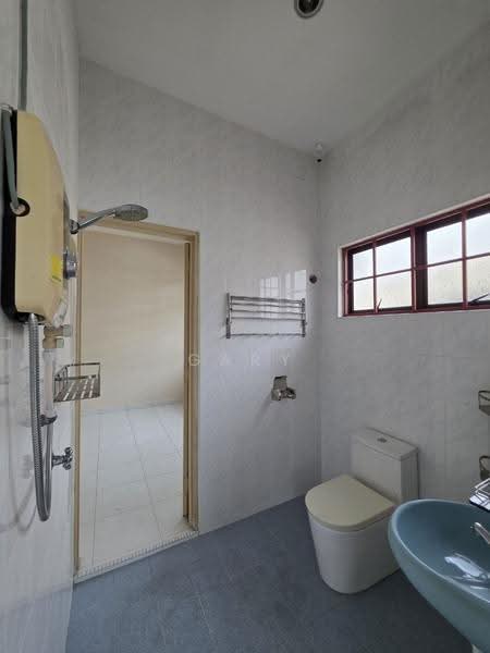 Semi-Detached House for Sale in Taman Mansion (Ipoh) - Gary Tang - Bathroom - PropertyGuru.com.my