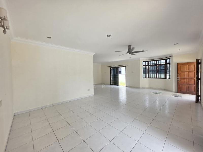 Semi-Detached House for Sale in Taman Mansion (Ipoh) - Gary Tang - Living Room - PropertyGuru.com.my