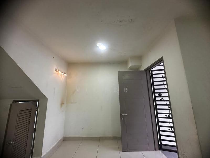 Rumah Teres 2-Tingkat untuk Dijual di Bandar Tiram (Ulu Tiram) - Victor Lim - Interior - PropertyGuru.com.my