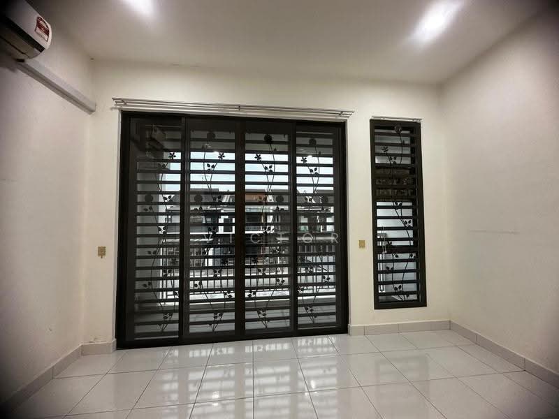 Rumah Teres 2-Tingkat untuk Dijual di Bandar Tiram (Ulu Tiram) - Victor Lim - PropertyGuru.com.my