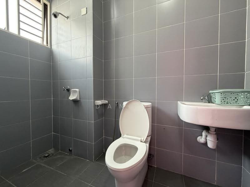 2-storey Terraced House for Sale in Rawang (Selangor) - Danny Wong - Bathroom - PropertyGuru.com.my