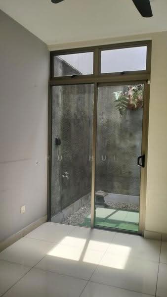 Shop / Office untuk Disewa di Skudai (Johor) - Hui Hui Lim - Interior - PropertyGuru.com.my