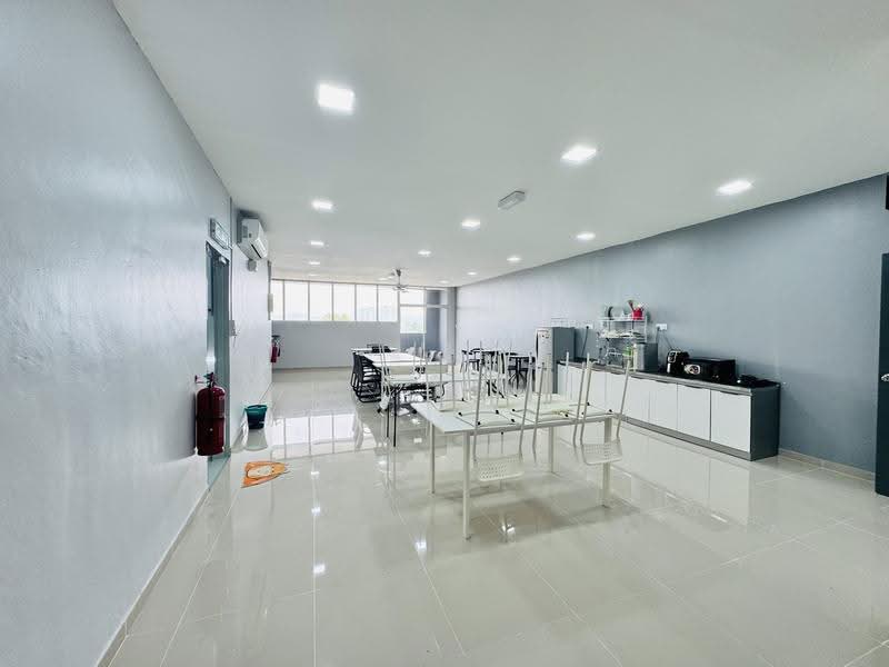 Shop / Office for Rent in D'alpinia (Puchong) - Abu Mansur - PropertyGuru.com.my