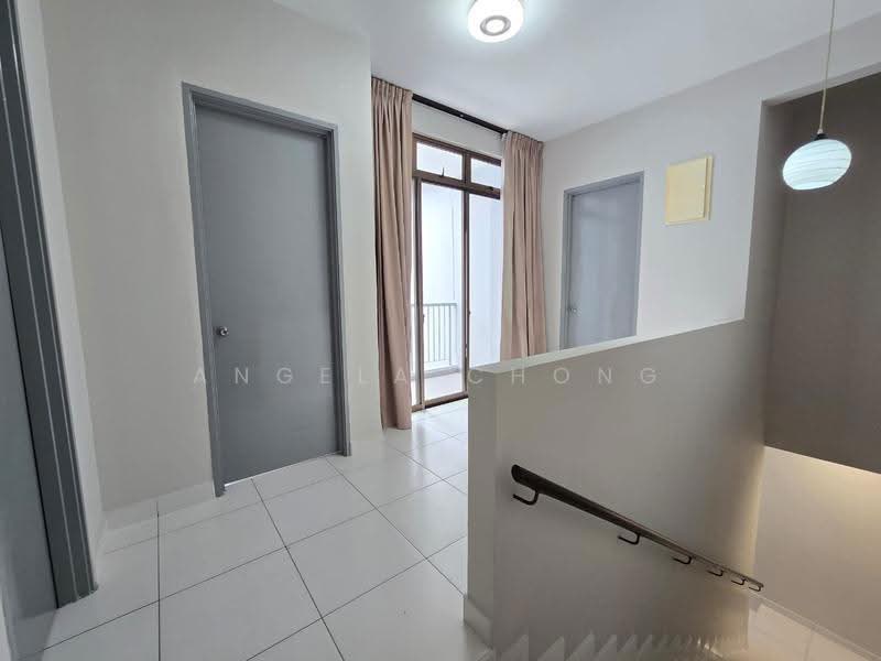 Rumah Kluster untuk Dijual di Setia Tropika (Johor Bahru) - Angela Chong - PropertyGuru.com.my