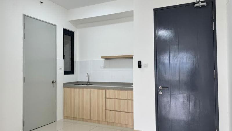 Kediaman Servis untuk Dijual di You City 3 - KINKI CHAN - Kitchen - PropertyGuru.com.my
