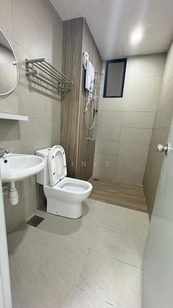 Kediaman Servis untuk Dijual di You City 3 - KINKI CHAN - Bathroom - PropertyGuru.com.my