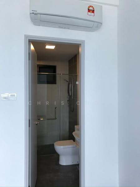 Condominium for Sale at D'sands Residence - Chris Choo - Bathroom - PropertyGuru.com.my