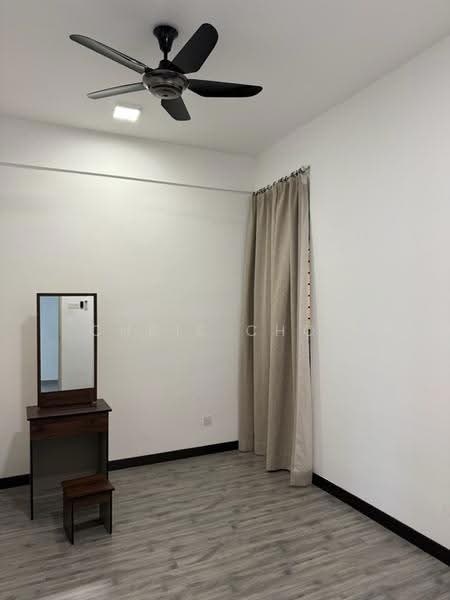 Condominium for Sale at D'sands Residence - Chris Choo - Bedroom - PropertyGuru.com.my