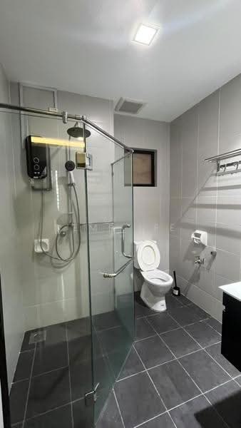 Kondominium untuk Disewa di V-Residensi - Kemp Lee - Bathroom - PropertyGuru.com.my