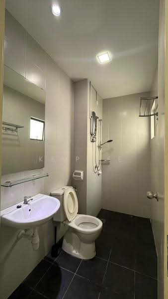 Kondominium untuk Disewa di V-Residensi - Kemp Lee - Bathroom - PropertyGuru.com.my