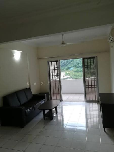 Pangsapuri untuk Dijual di Gambier Heights - Kaze Kang - Living Room - PropertyGuru.com.my