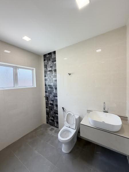 Terraced House for Sale in Bandar Baru Sri Petaling (Sri Petaling) - CK Yee - Bathroom - PropertyGuru.com.my