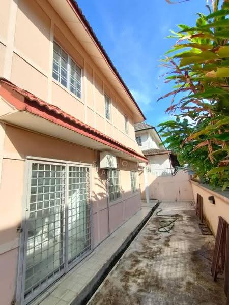 Semi-Detached House for Sale in Bandar Country Homes (Rawang) - Desmond Tang - Exterior - PropertyGuru.com.my