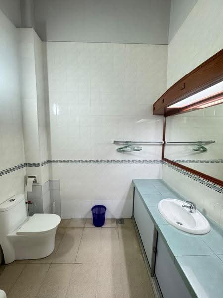2-storey Terraced House for Sale in Taman Perling (Perling) - John Sia - Bathroom - PropertyGuru.com.my