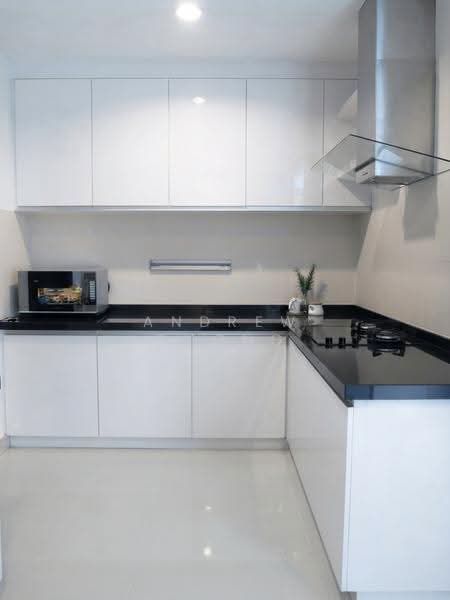 Kondominium untuk Disewa di Gurney Paragon - Andrew Chong - Kitchen - PropertyGuru.com.my