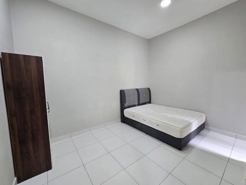Rumah Kluster untuk Dijual di Setia Tropika (Johor Bahru) - Rocker Lim - PropertyGuru.com.my
