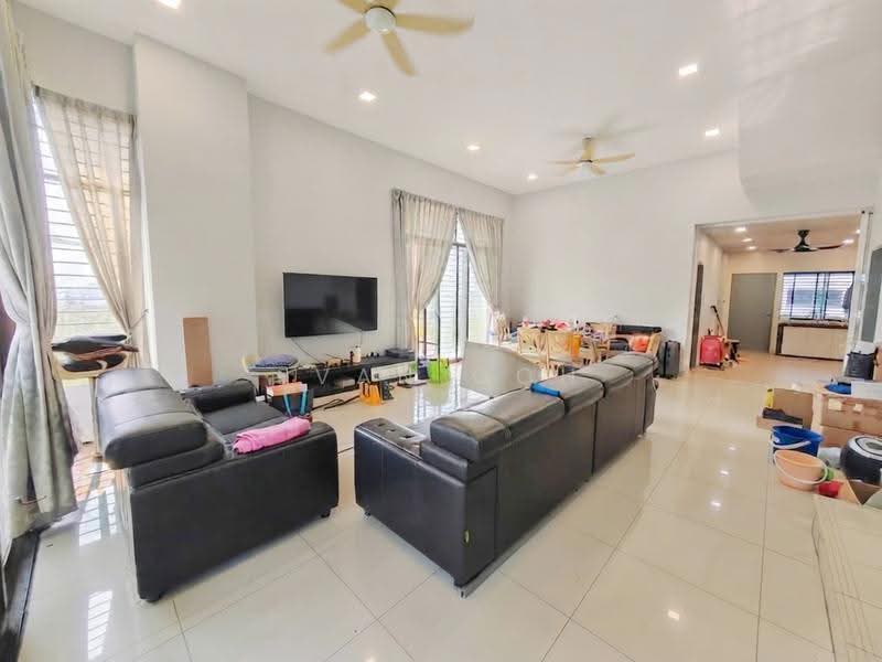 2.5-storey Terraced House for Sale in Taman Putra Impiana (Puchong) - Evan Goh - Living Room - PropertyGuru.com.my