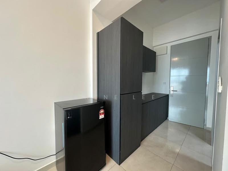 Kondominium untuk Disewa di Lucerne Residences - Elaine Lee - Kitchen - PropertyGuru.com.my