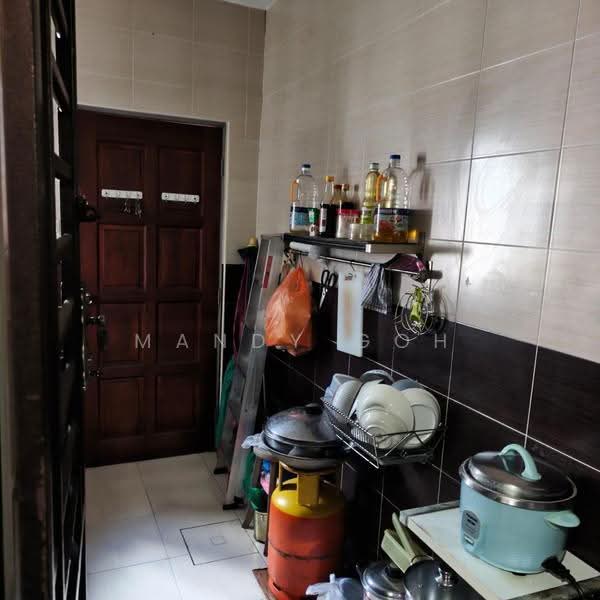 Rumah Teres untuk Dijual di Taman Pulai Jaya (Kulai) - Mandy Goh Siew Li - Kitchen - PropertyGuru.com.my